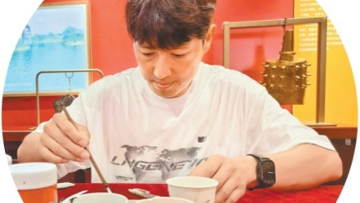 一名听障教师的非遗传承路